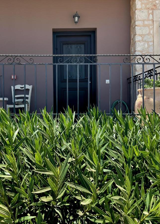 Olive Coast Suites Palekastro Exterior foto