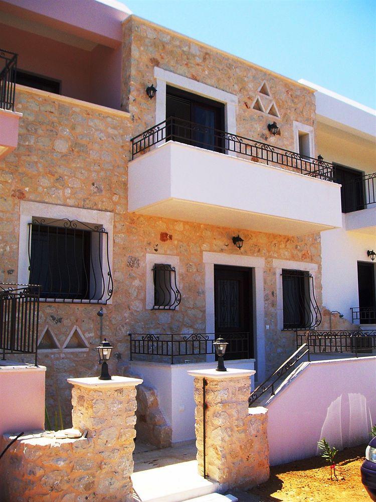 Olive Coast Suites Palekastro Exterior foto